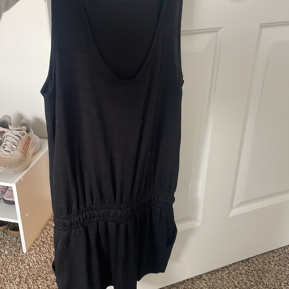 Aritzia cozy romper - Picture 2 of 3